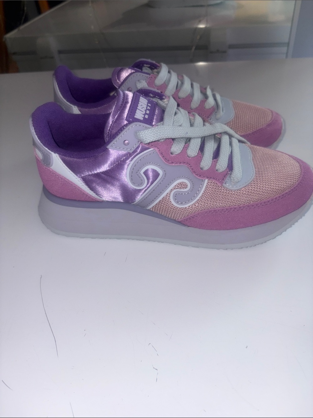 Wushu Ruyin Women's Lavender & Pink Low-Top Sneakers
